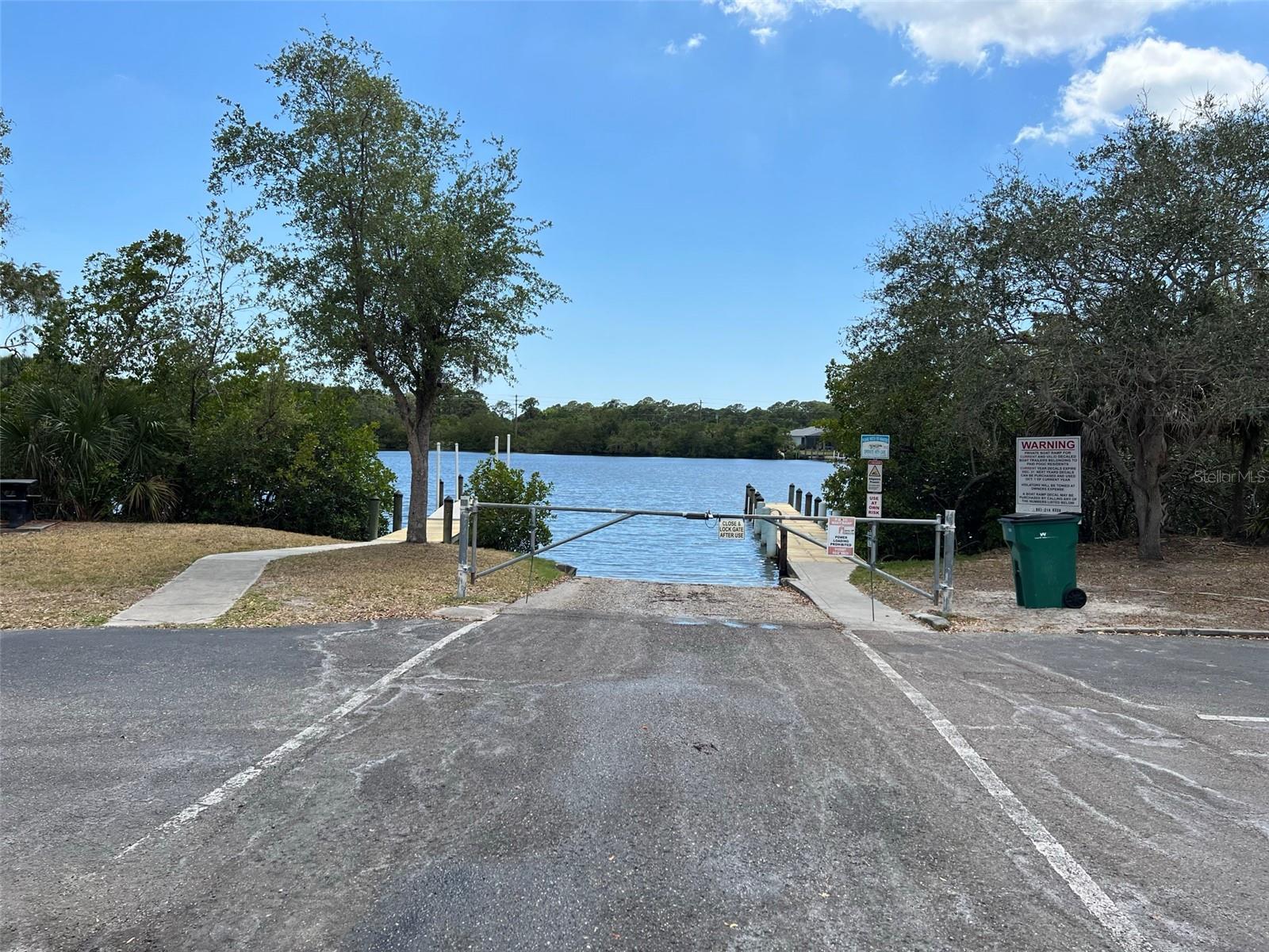 Image 19 of 20 For 12067 Van Lenten Boulevard