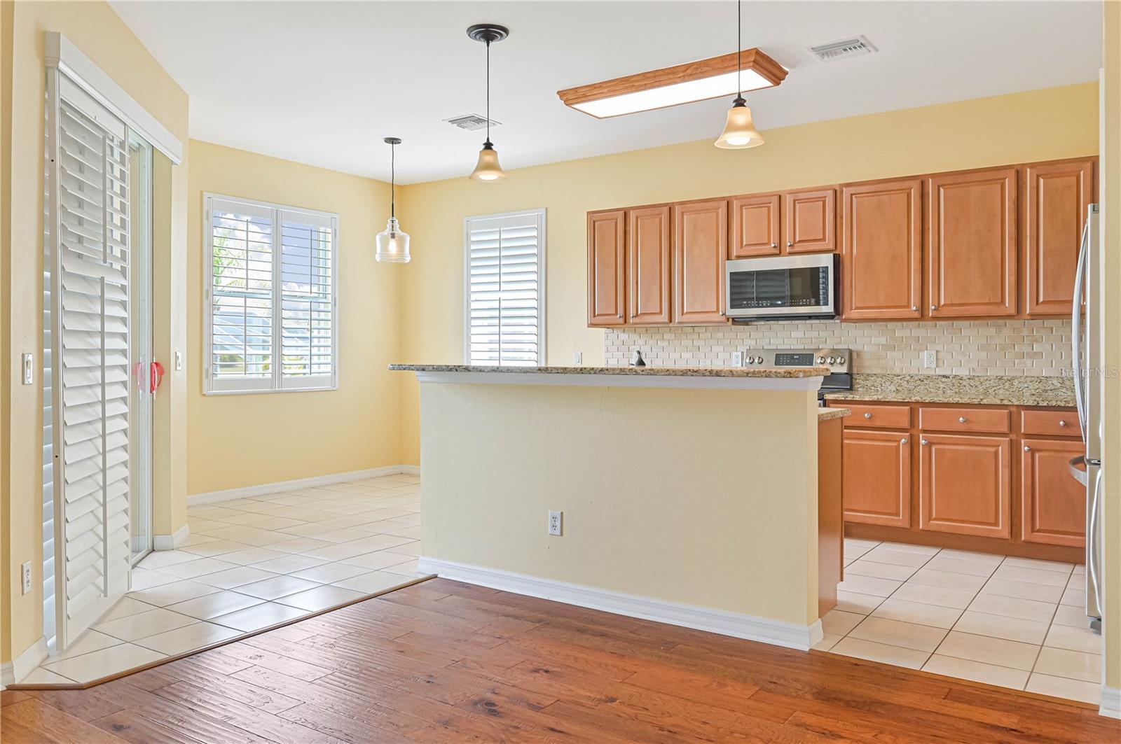 Image 13 of 34 For 17434 Boca Vista Road 1006