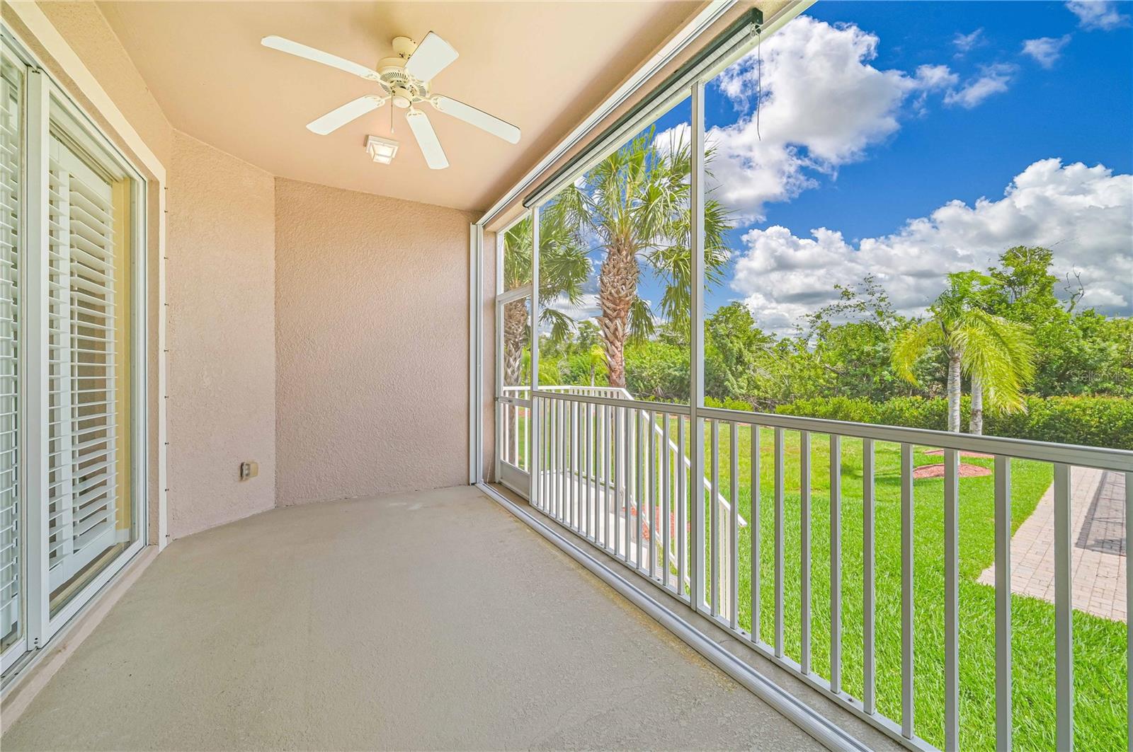 Image 30 of 34 For 17434 Boca Vista Road 1006