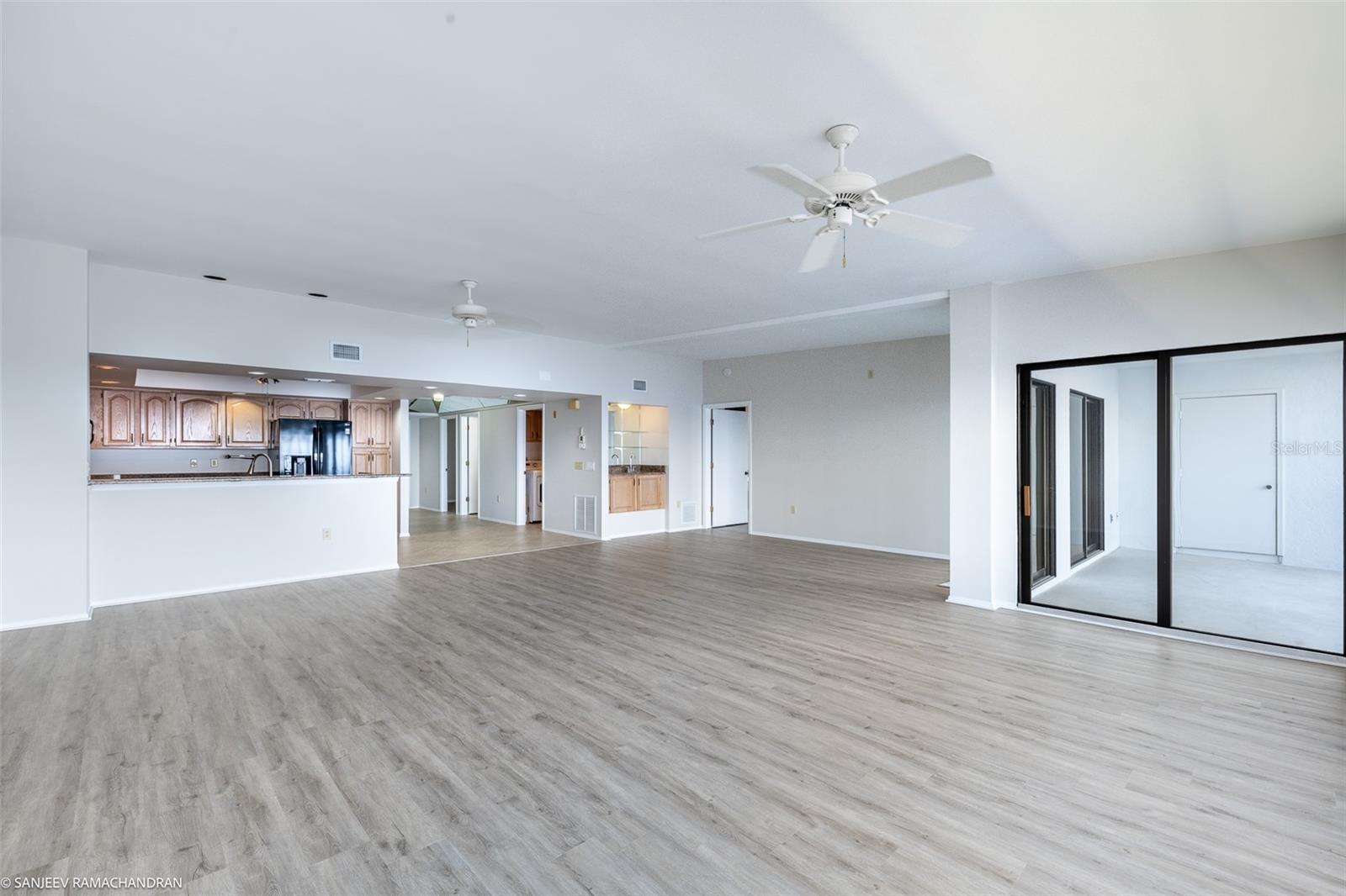 Image 10 of 53 For 1750 Jamaica Way 333