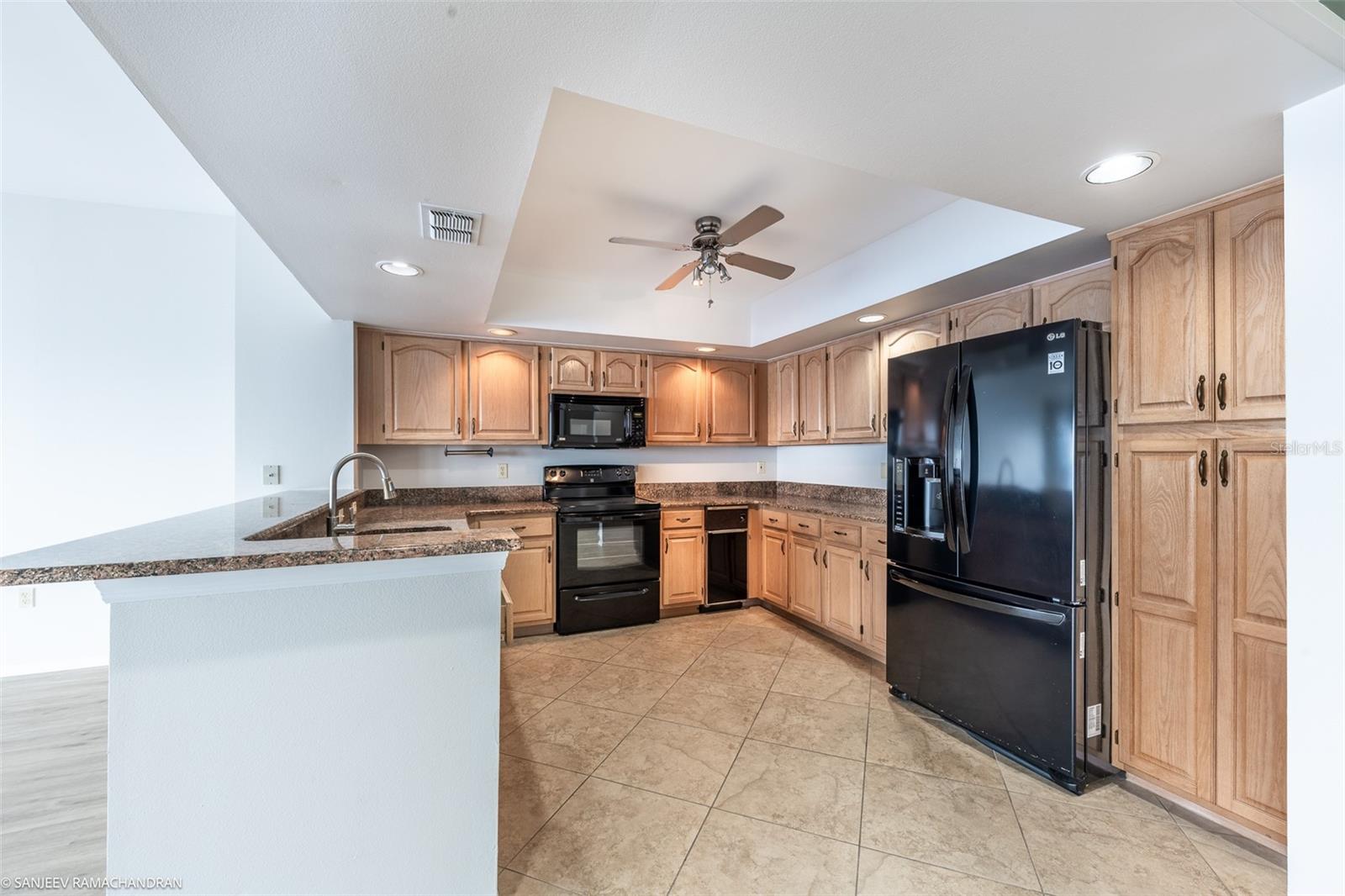 Image 14 of 53 For 1750 Jamaica Way 333