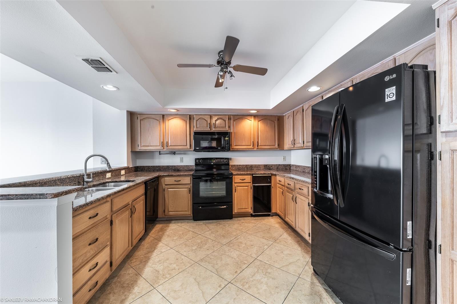 Image 15 of 53 For 1750 Jamaica Way 333
