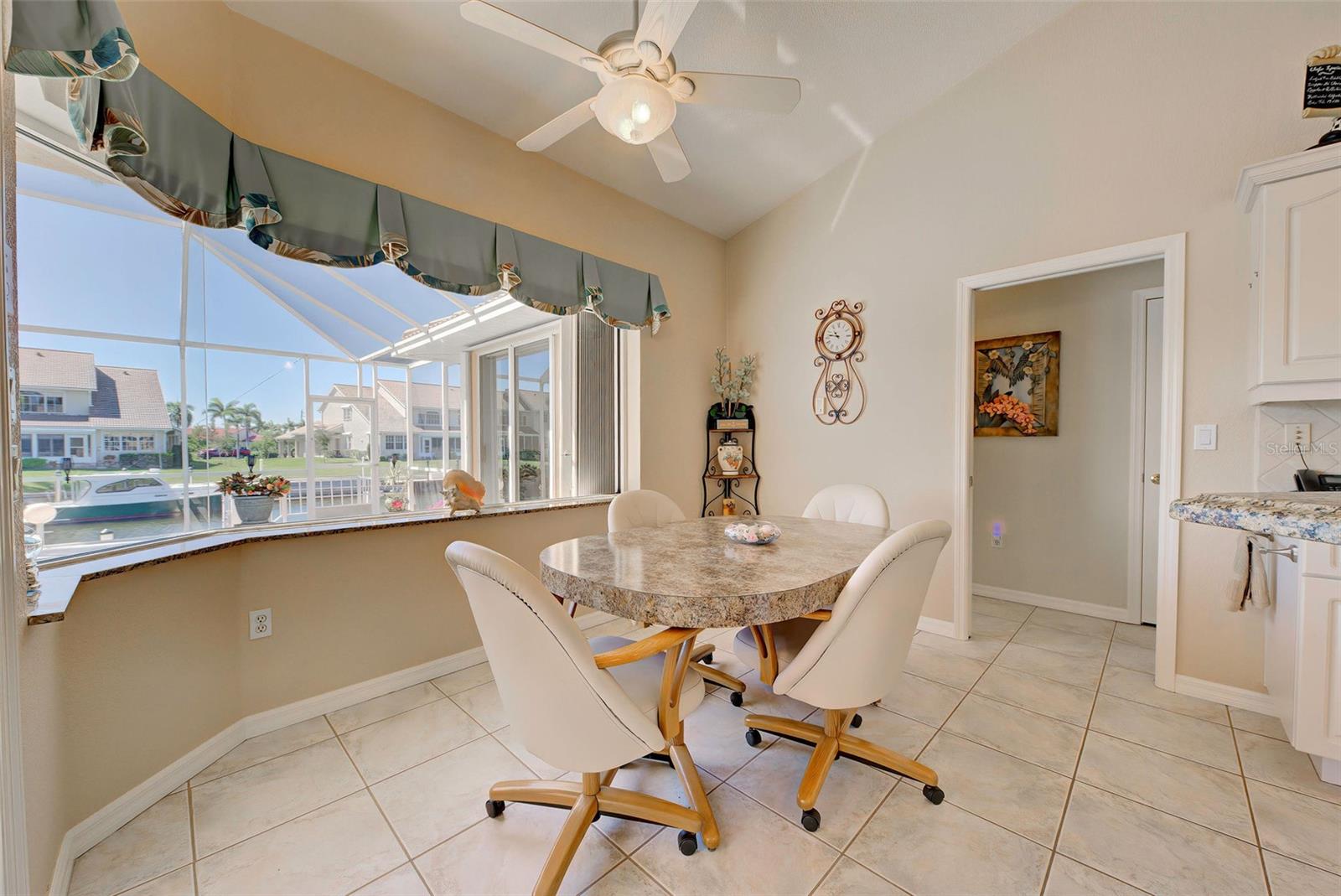 Image 16 of 50 For 1429 Blue Jay Court
