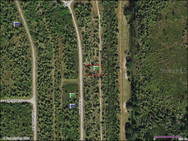 Image 2 of 2 For Fiveleaf Road