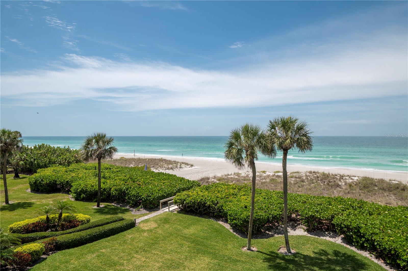 Listing photo id 18 for 2675 Gulf Of Mexico Drive 204