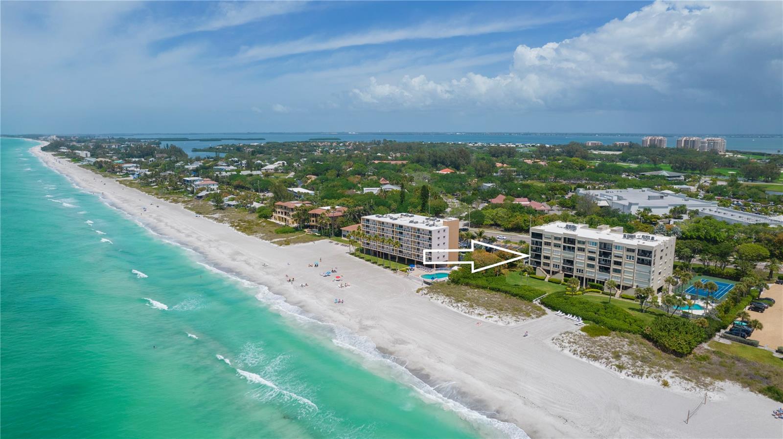 Listing photo id 53 for 2675 Gulf Of Mexico Drive 204