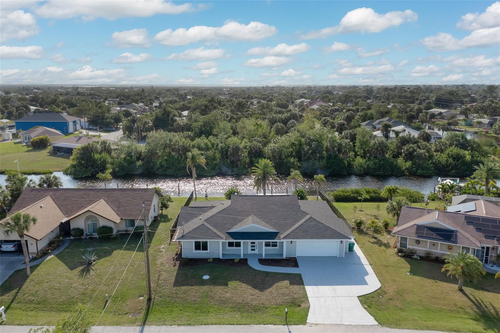 Details for 18610 Fort Smith Circle, PORT CHARLOTTE, FL 33948