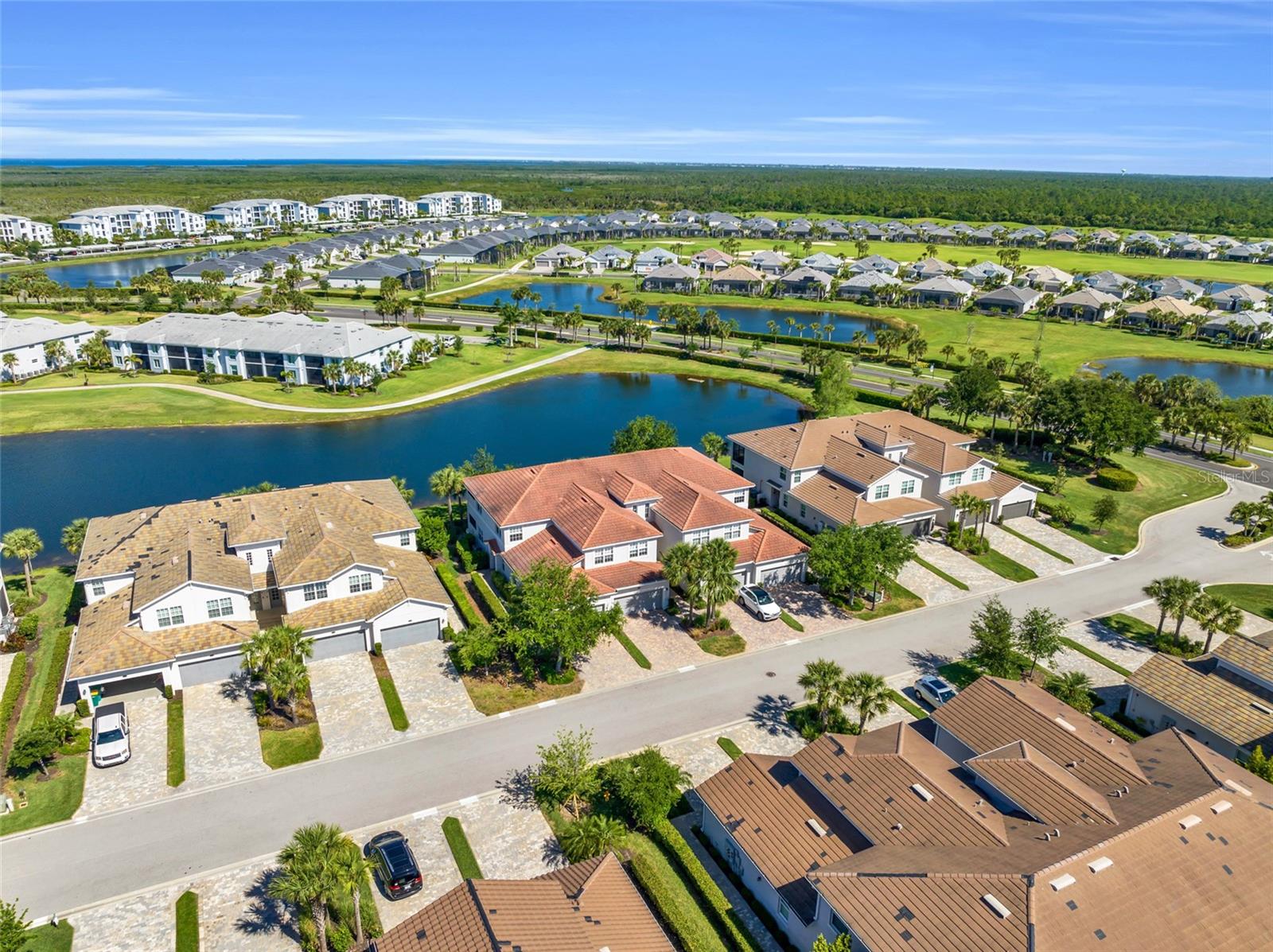 Image 84 of 88 For 14009 Black Beauty Drive 211