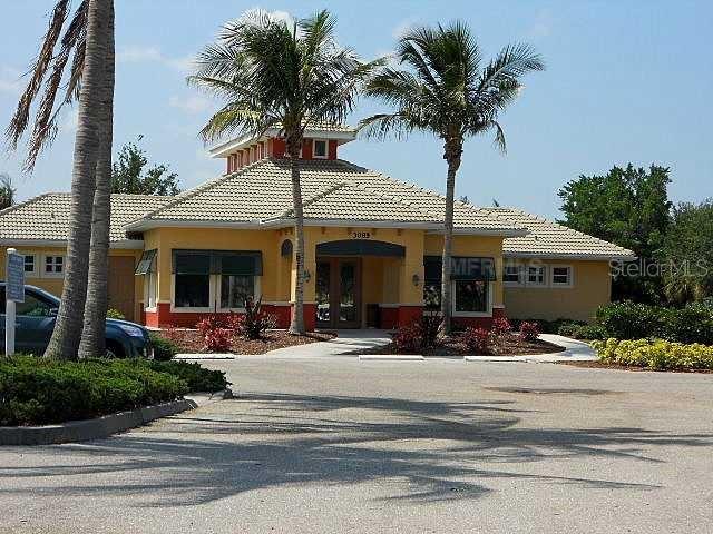 Image 41 of 52 For 3181 Matecumbe Key Road 10