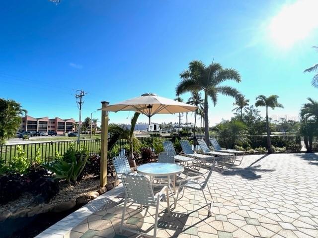 Image 5 of 52 For 3181 Matecumbe Key Road 10