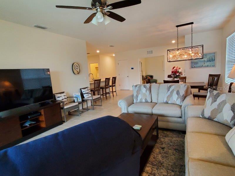 Image 16 of 26 For 7104 Lenox Circle