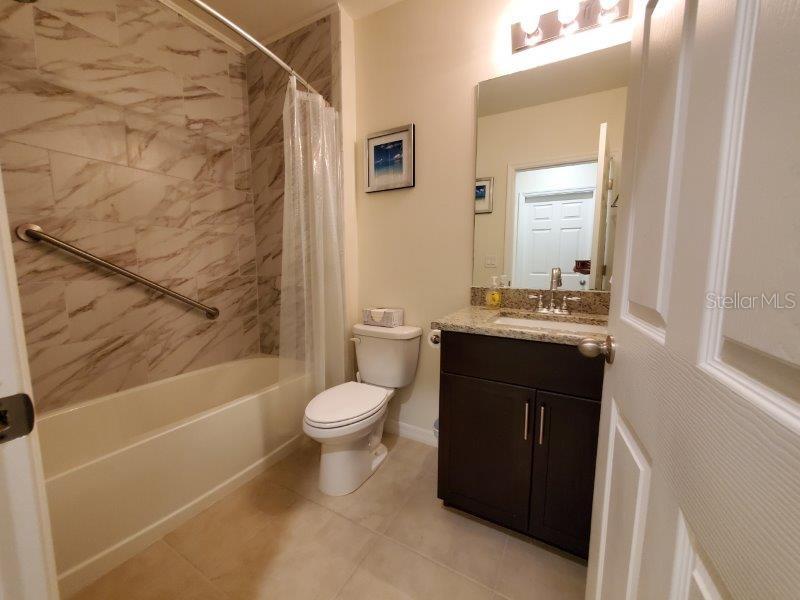 Image 18 of 26 For 7104 Lenox Circle