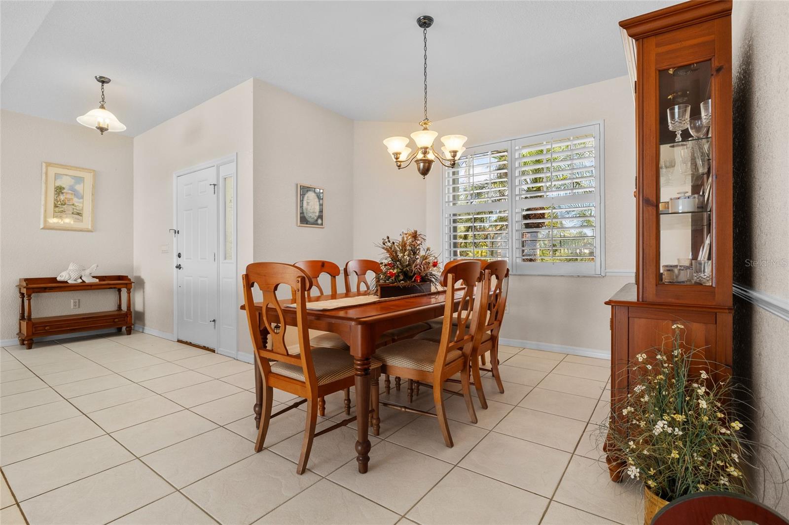 Image 12 of 52 For 4468 Harbor Boulevard