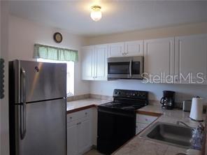 Image 2 of 11 For 25050 Sandhill Boulevard B3