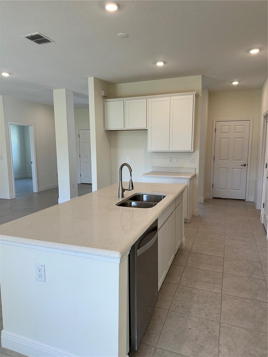 Image 3 of 16 For 6107 115th Street Road