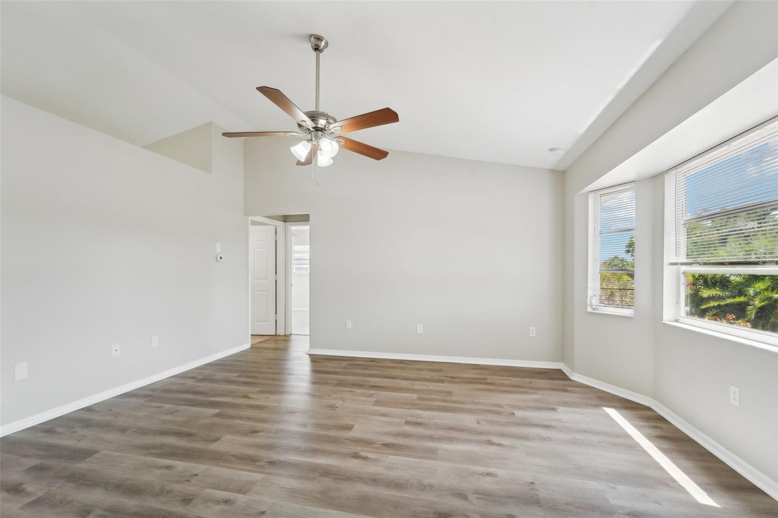 Image 31 of 41 For 19016 Midway Boulevard