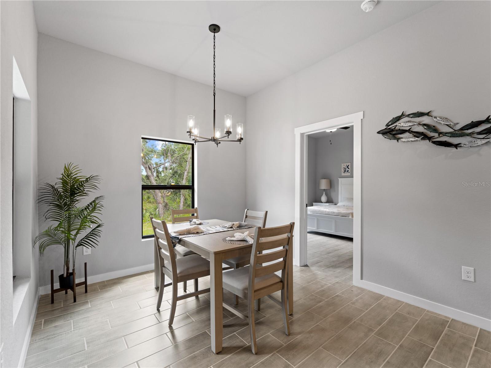 Image 11 of 48 For 2049 Delta Street
