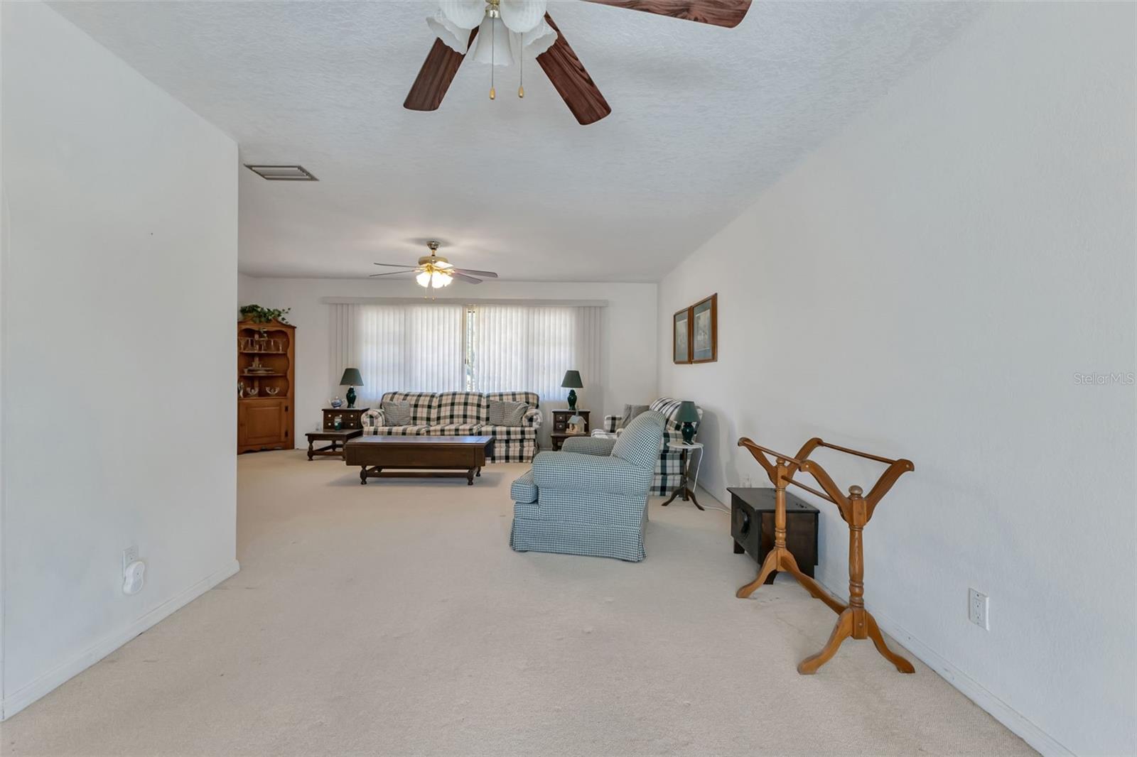 Image 11 of 53 For 25428 Palisade Road