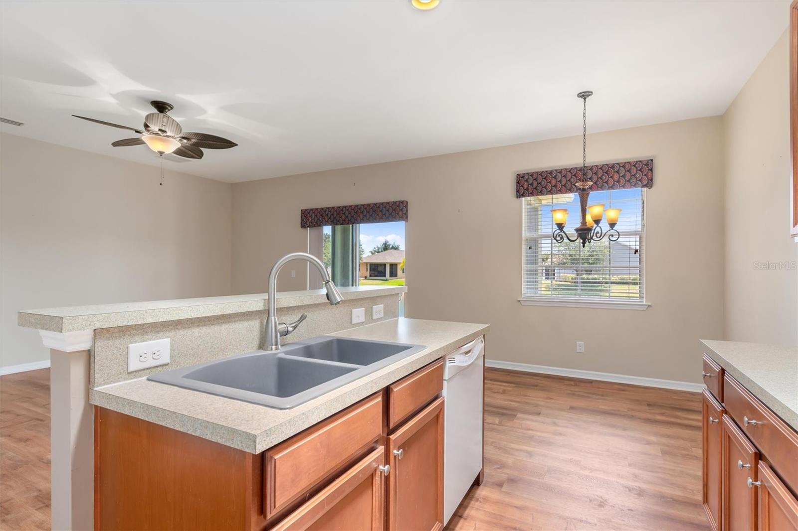 Image 12 of 57 For 24611 Rio Villa Lakes Circle