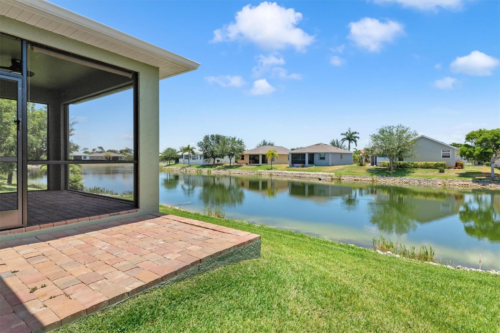 Image 30 of 57 For 24611 Rio Villa Lakes Circle