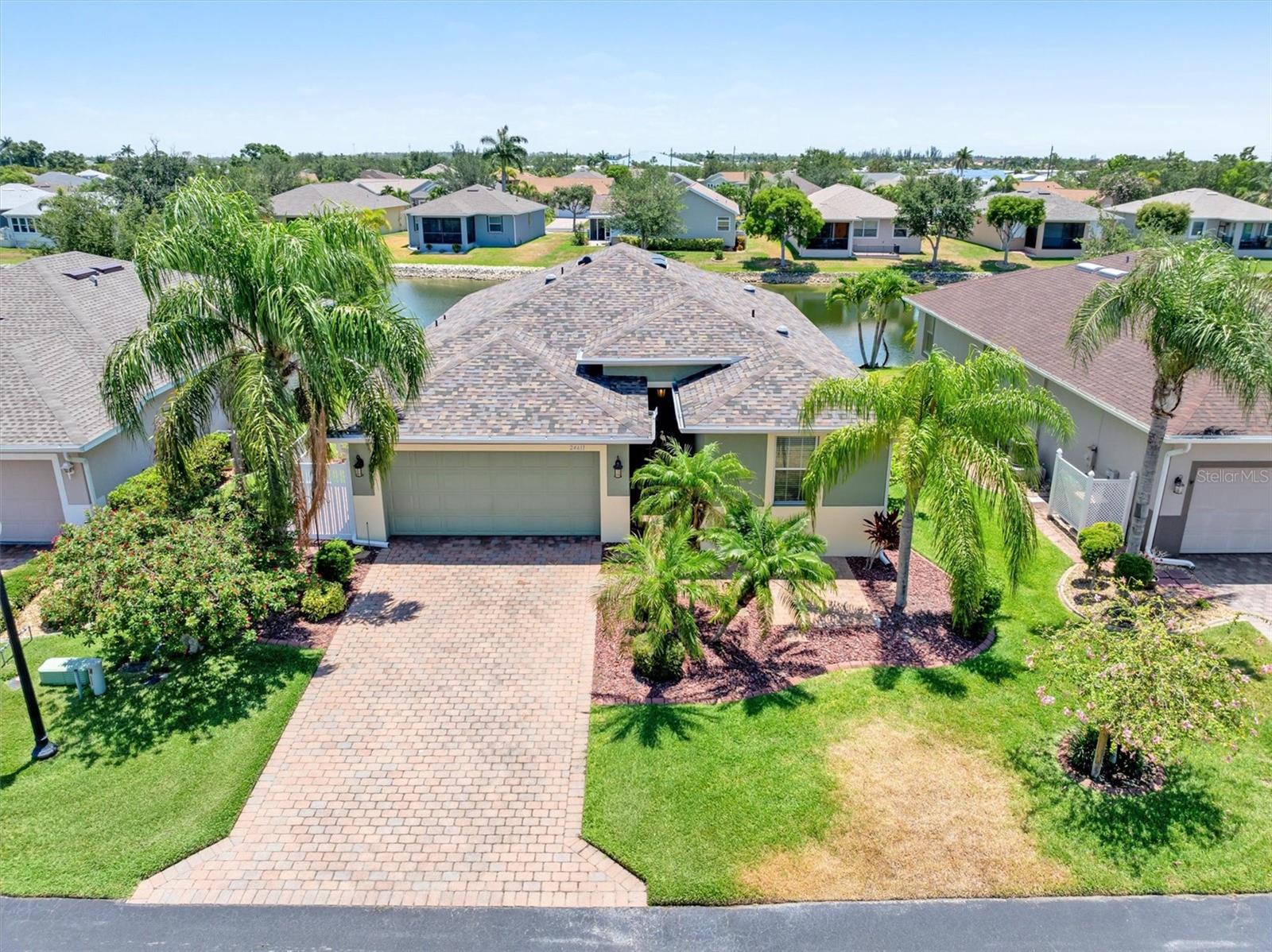 Image 36 of 57 For 24611 Rio Villa Lakes Circle