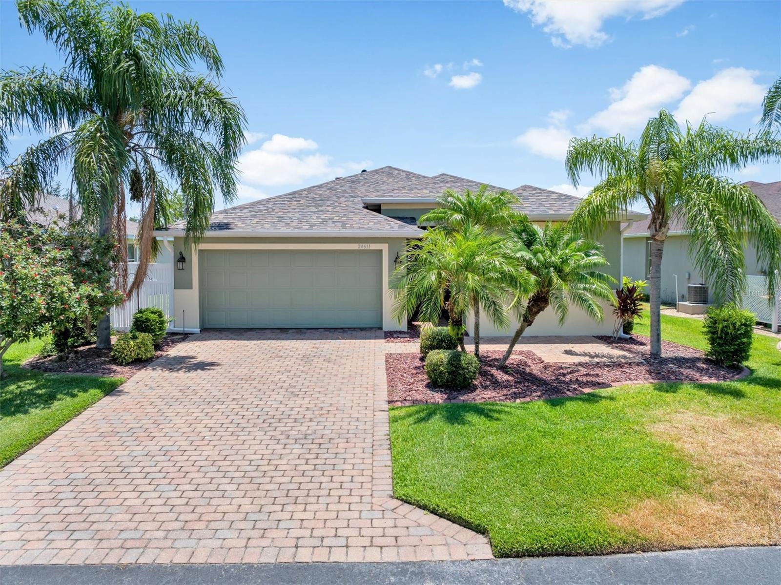 Image 37 of 57 For 24611 Rio Villa Lakes Circle