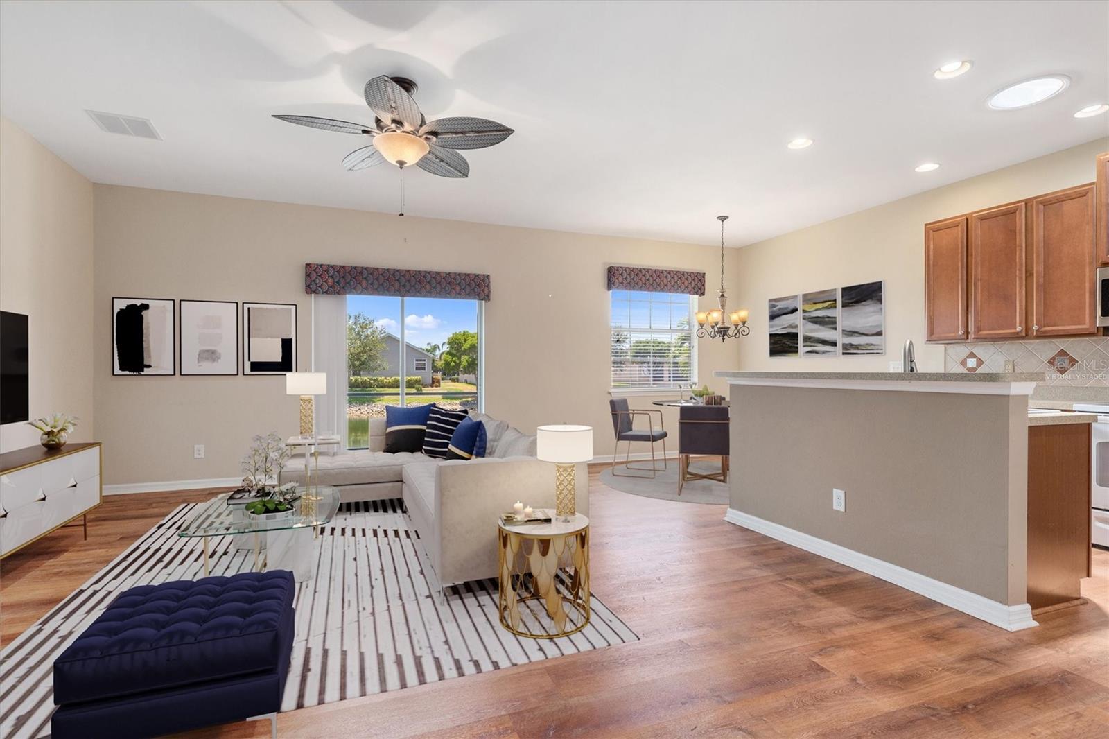 Image 4 of 57 For 24611 Rio Villa Lakes Circle