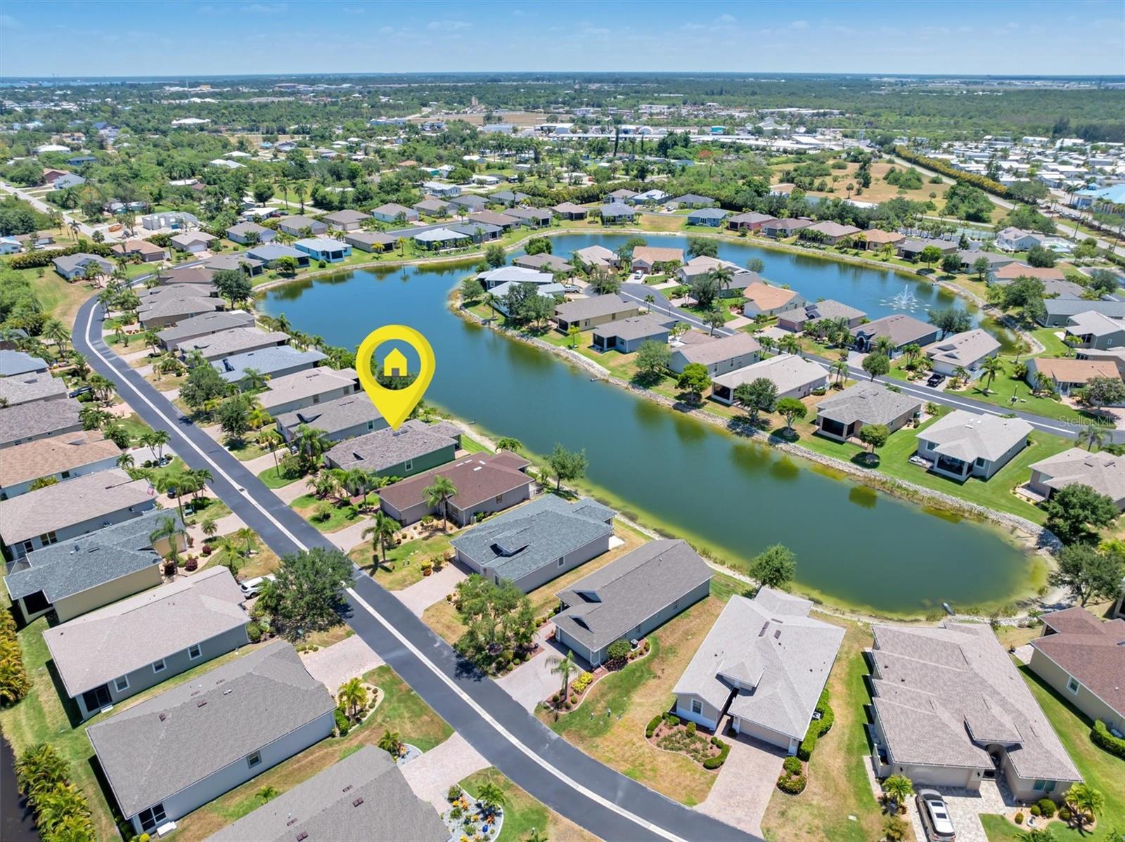 Image 44 of 57 For 24611 Rio Villa Lakes Circle