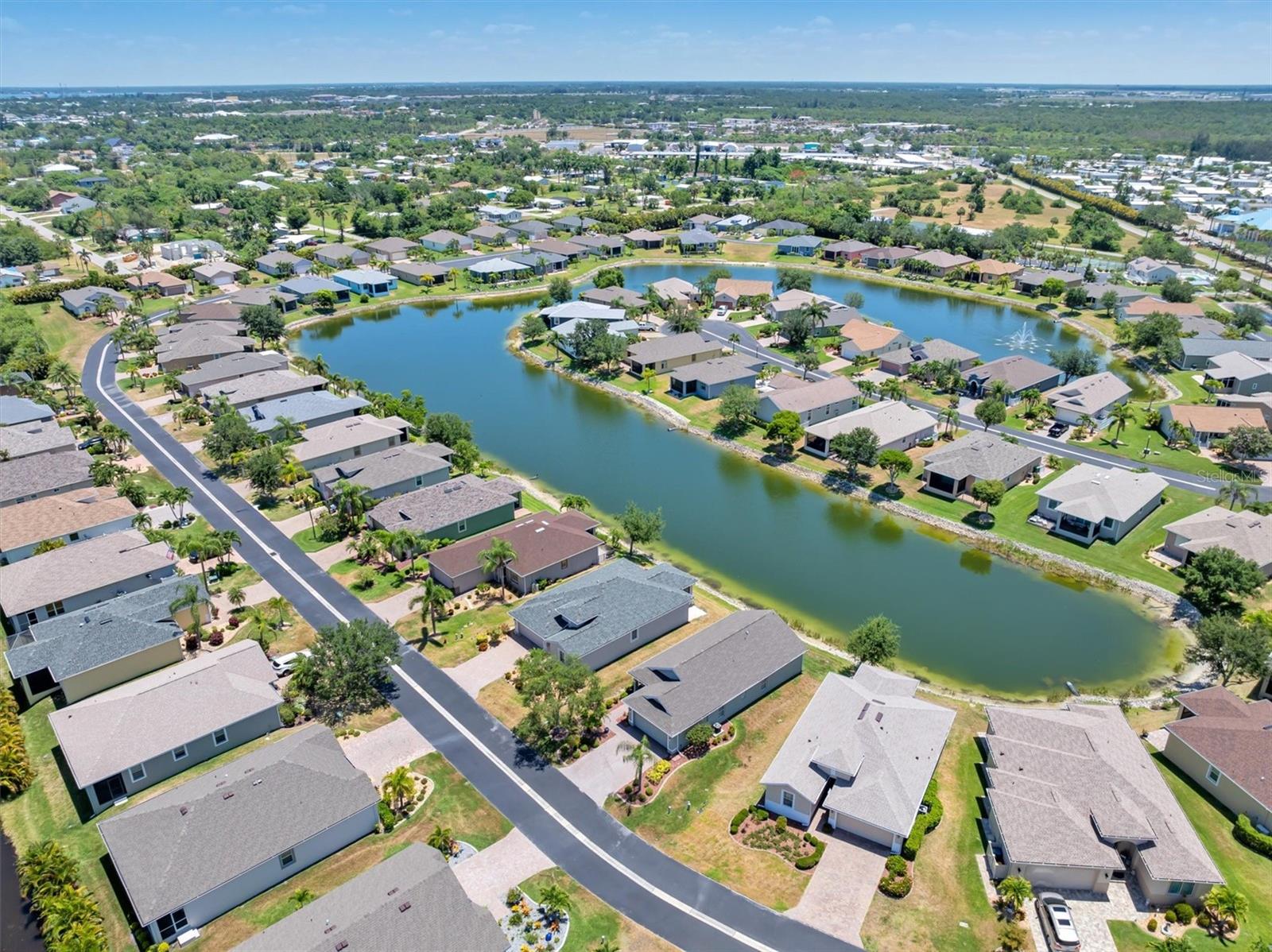 Image 45 of 57 For 24611 Rio Villa Lakes Circle