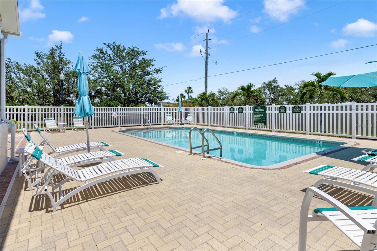 Image 49 of 57 For 24611 Rio Villa Lakes Circle