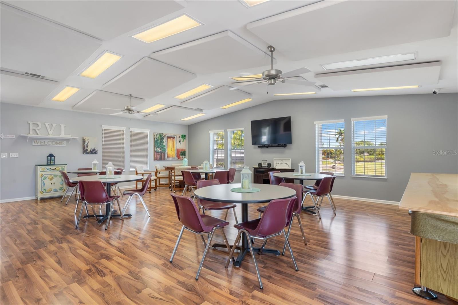 Image 53 of 57 For 24611 Rio Villa Lakes Circle