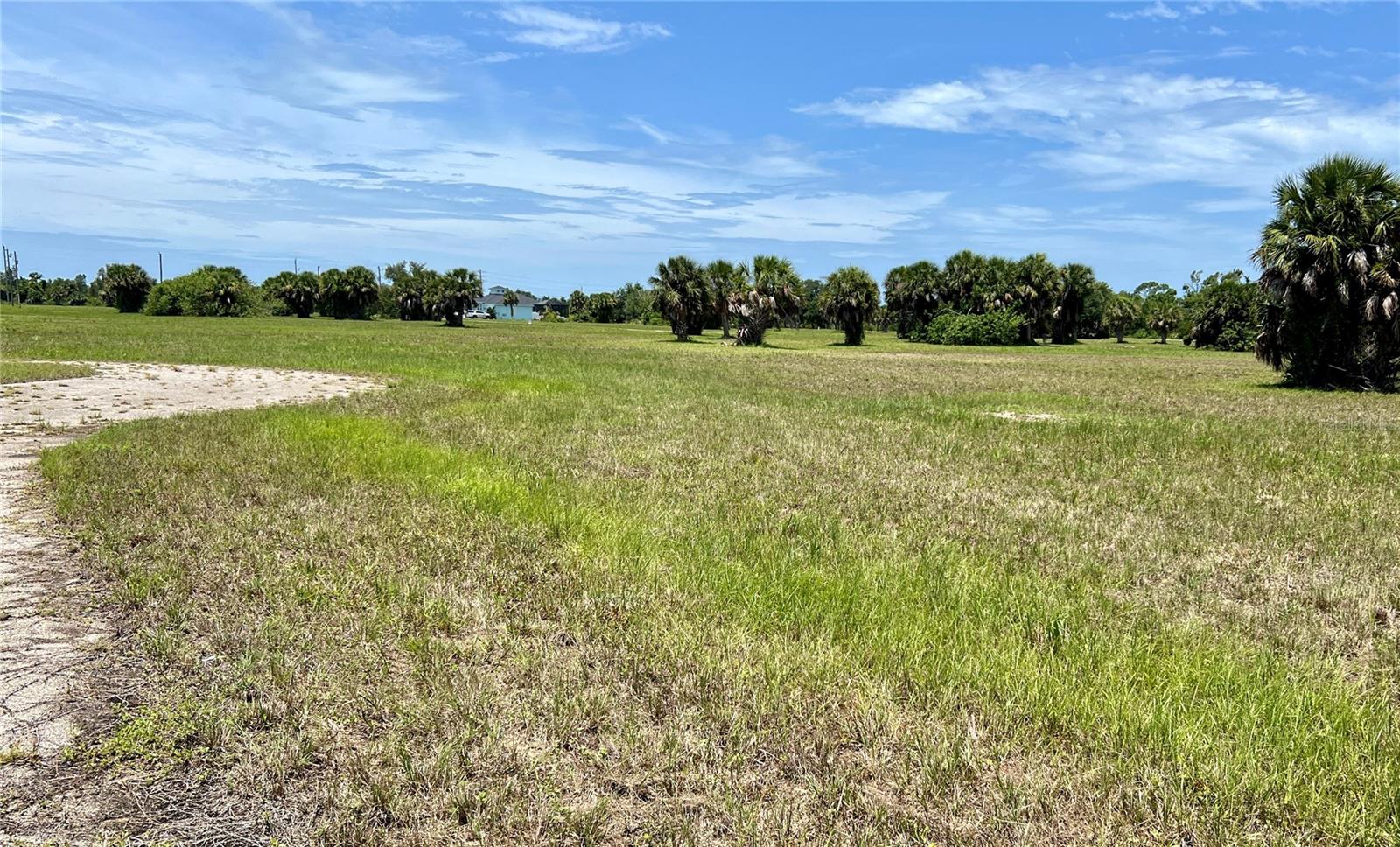 Details for 5 Oriole Lane, PLACIDA, FL 33946