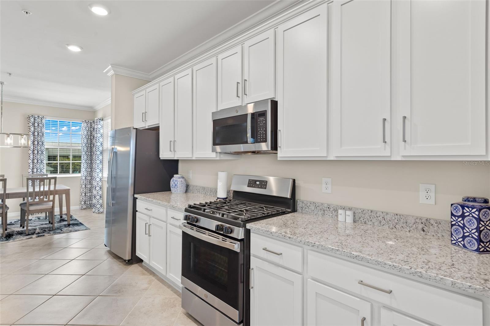 Image 12 of 32 For 15999 Grassland Lane 3221