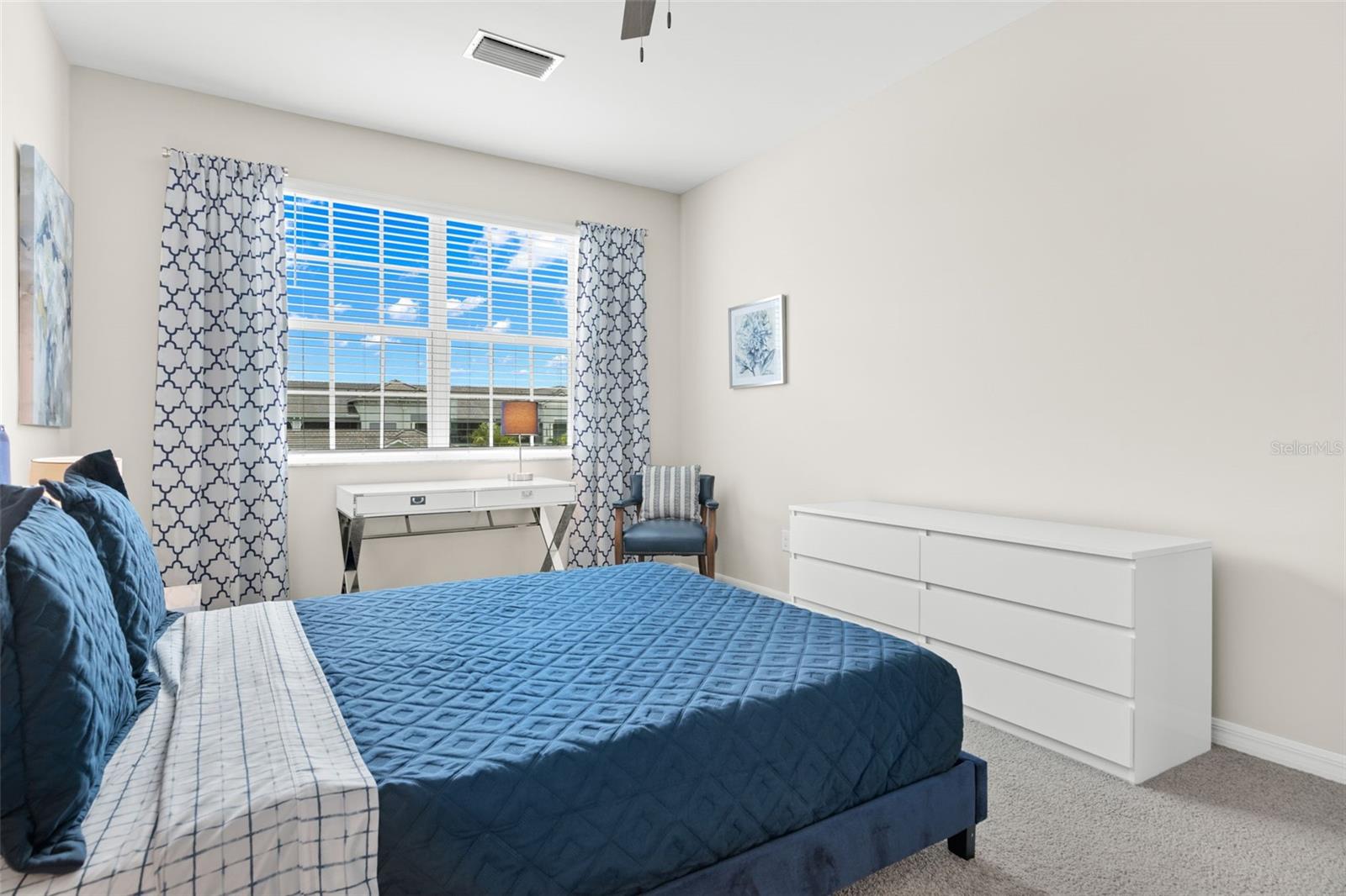 Image 19 of 32 For 15999 Grassland Lane 3221