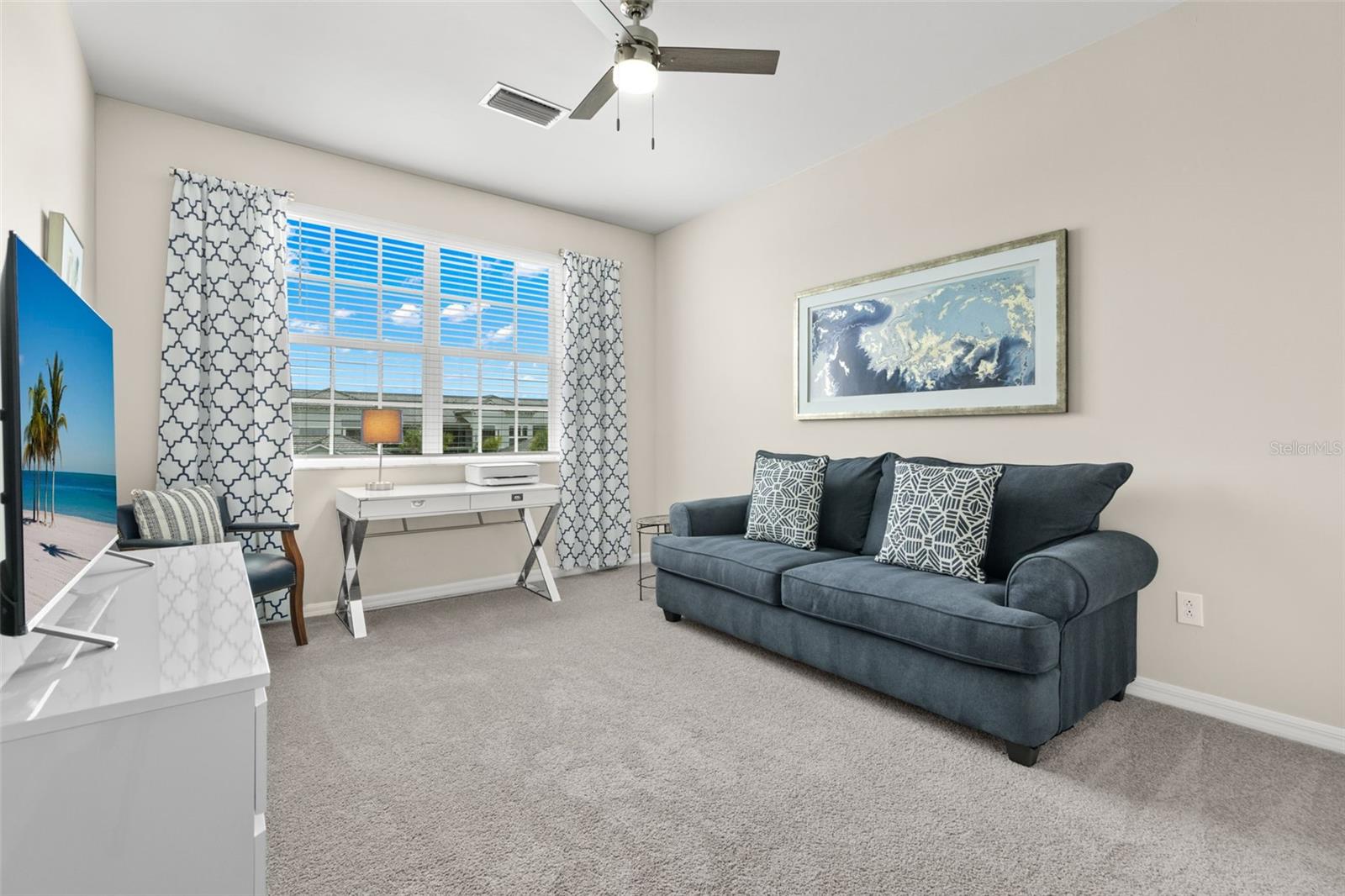 Image 22 of 32 For 15999 Grassland Lane 3221