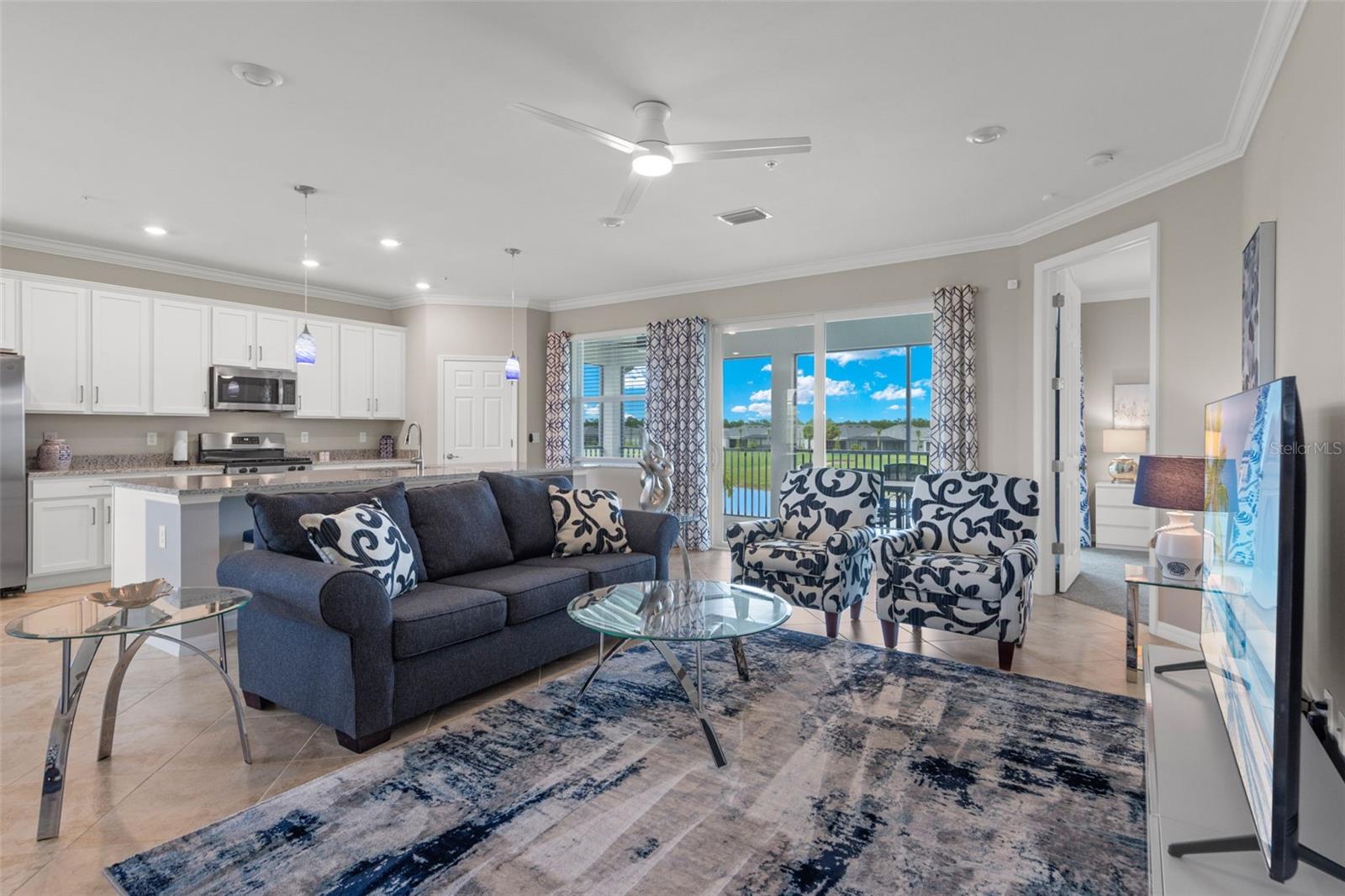 Image 3 of 32 For 15999 Grassland Lane 3221