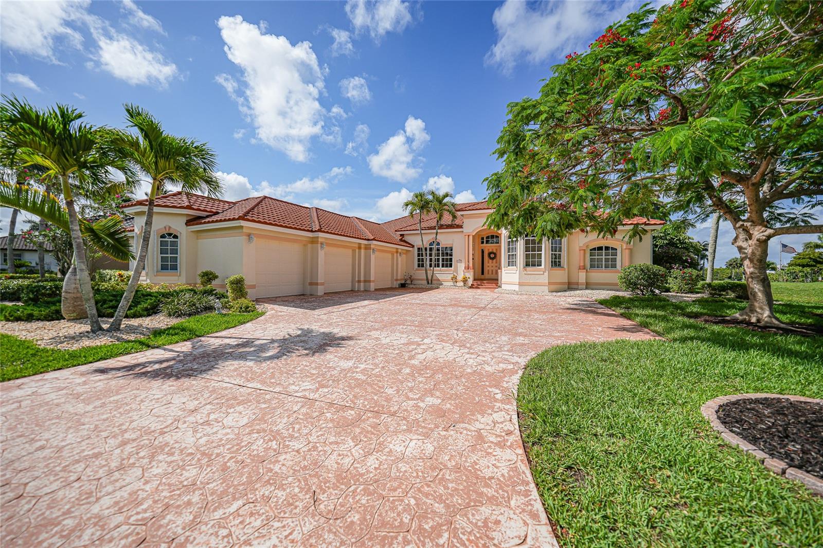 Details for 3351 Diamond Key Court, PUNTA GORDA, FL 33955