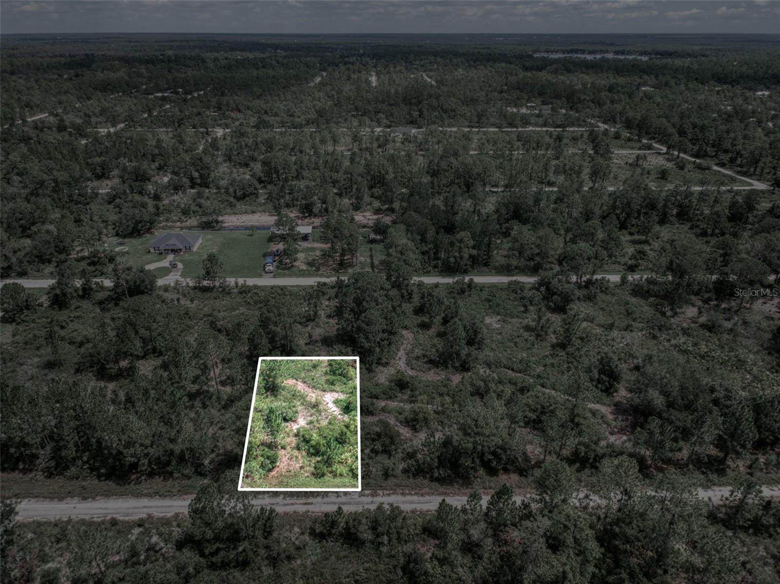 Listing photo id 2 for 3341 Pheasant Avenue