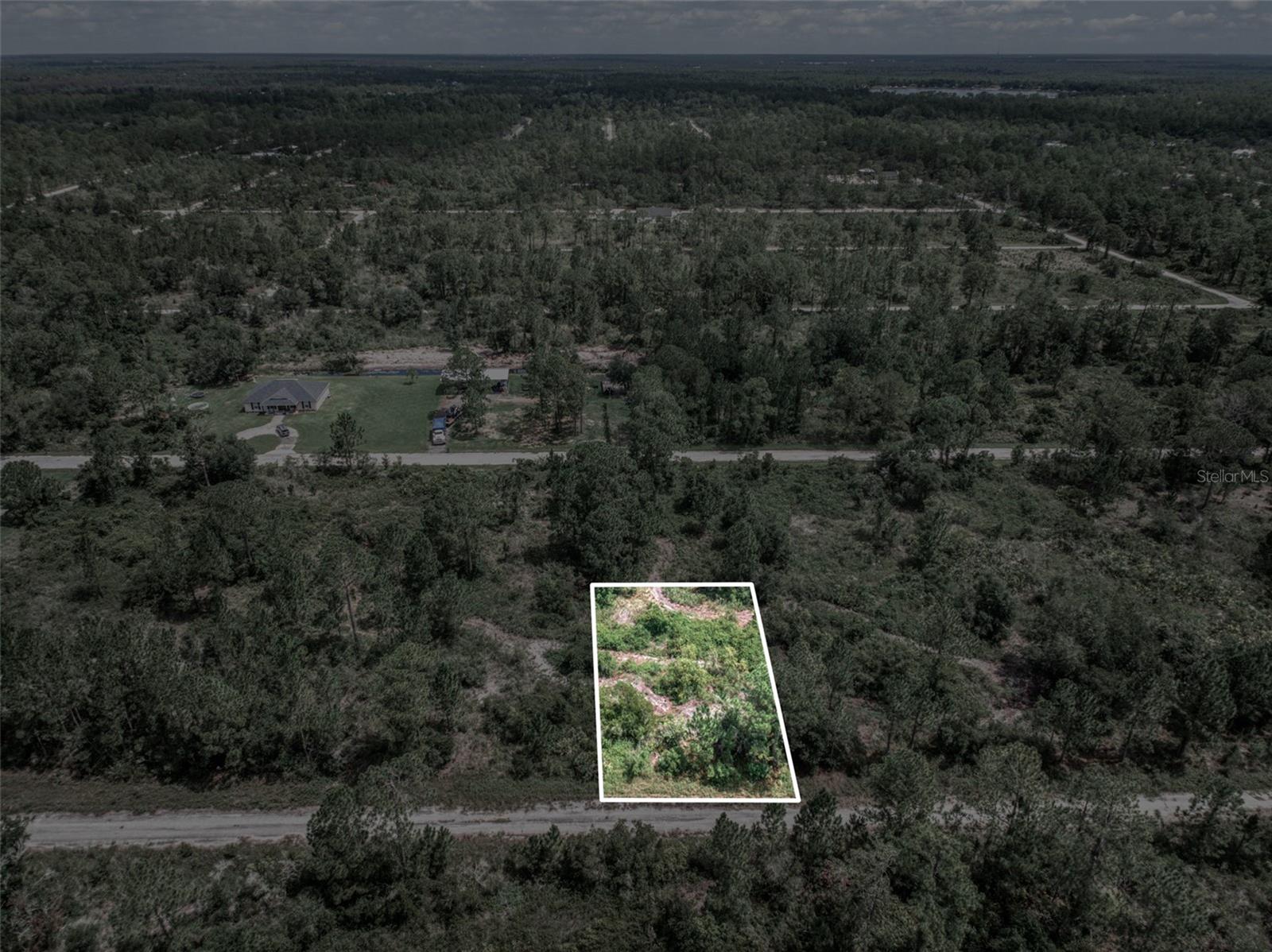 Listing photo id 5 for 3341 Pheasant Avenue