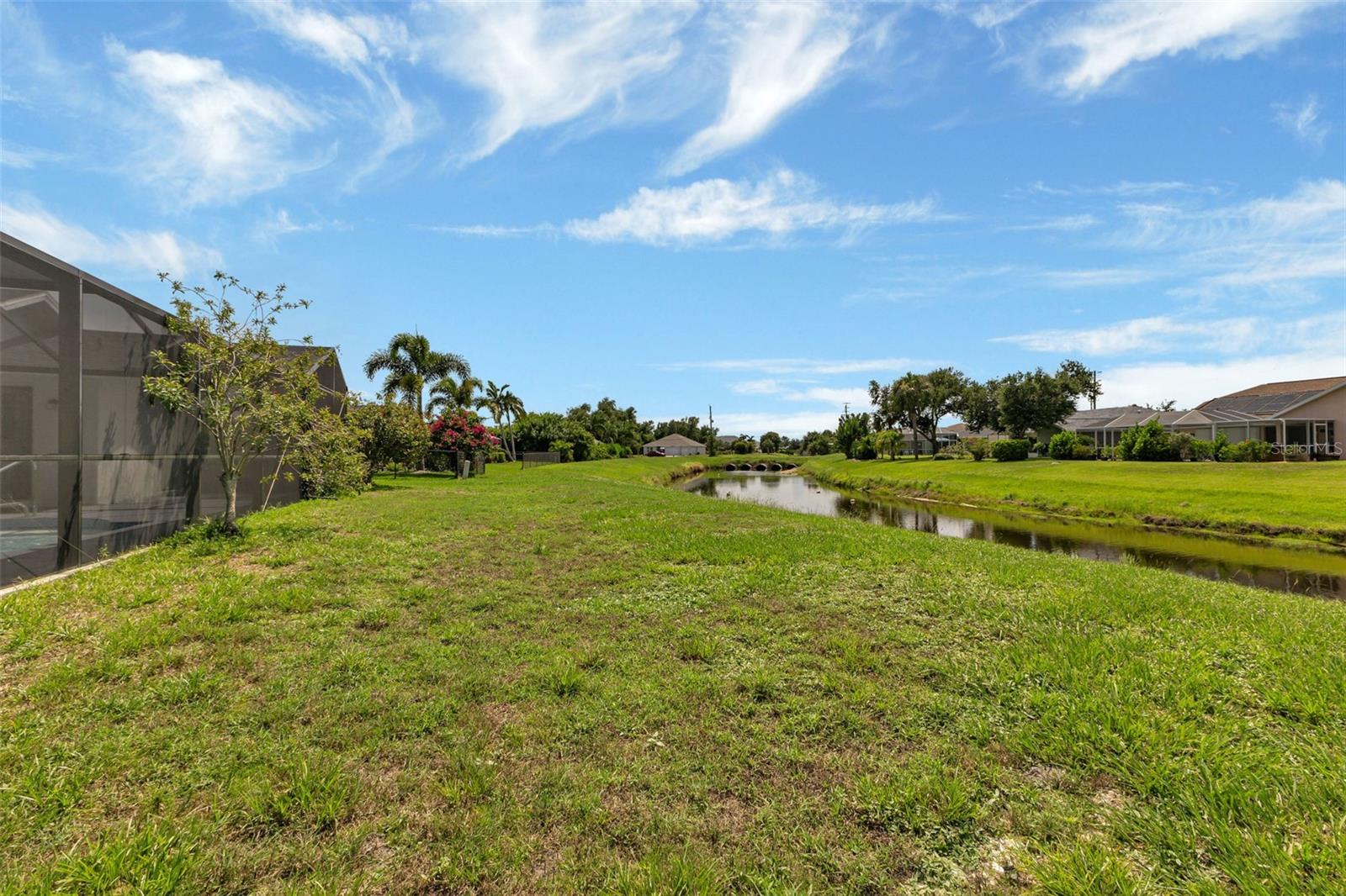 Image 54 of 77 For 27072 Ecuador Drive