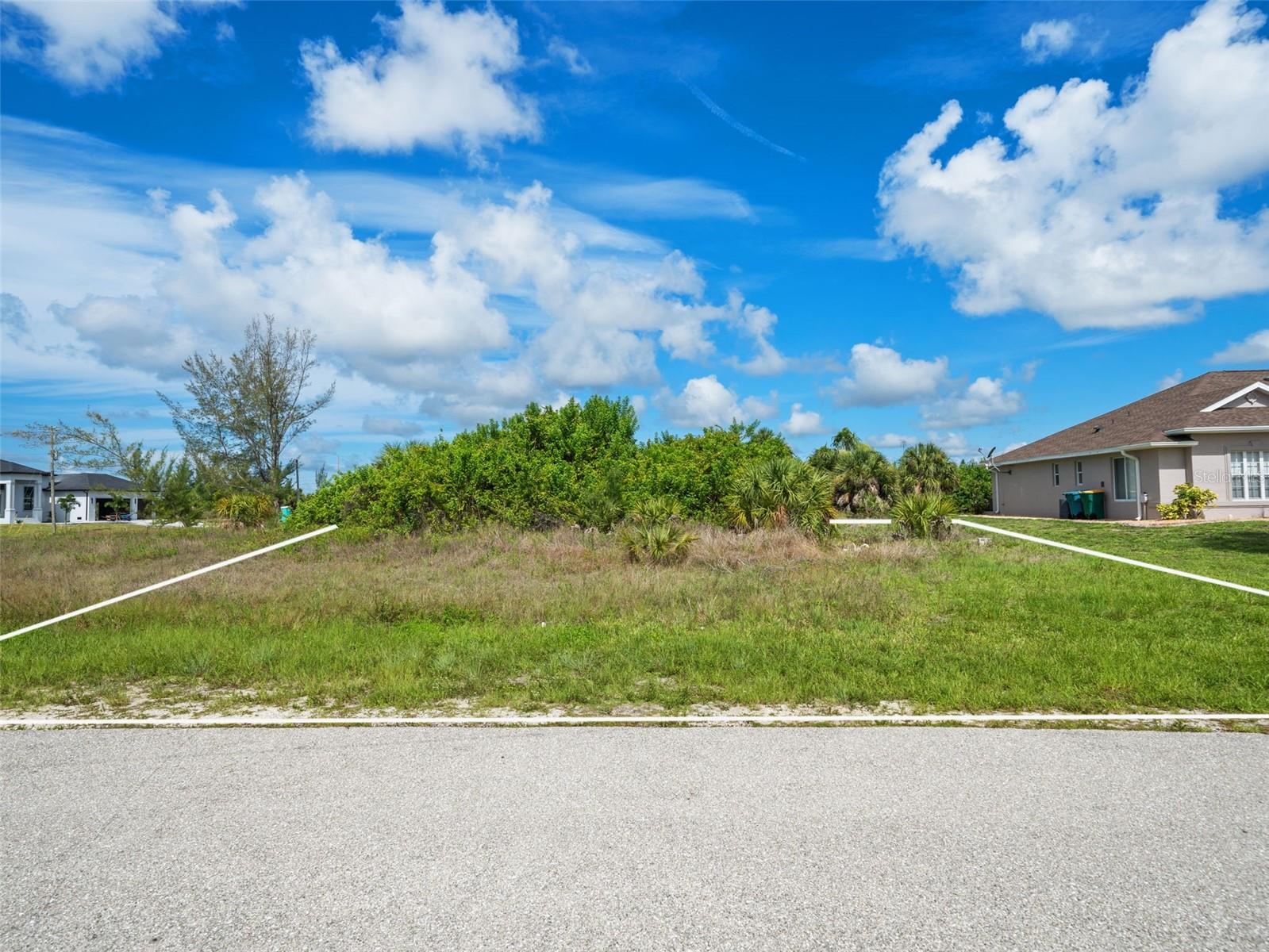 Image 13 of 15 For 10413 Atenia Street
