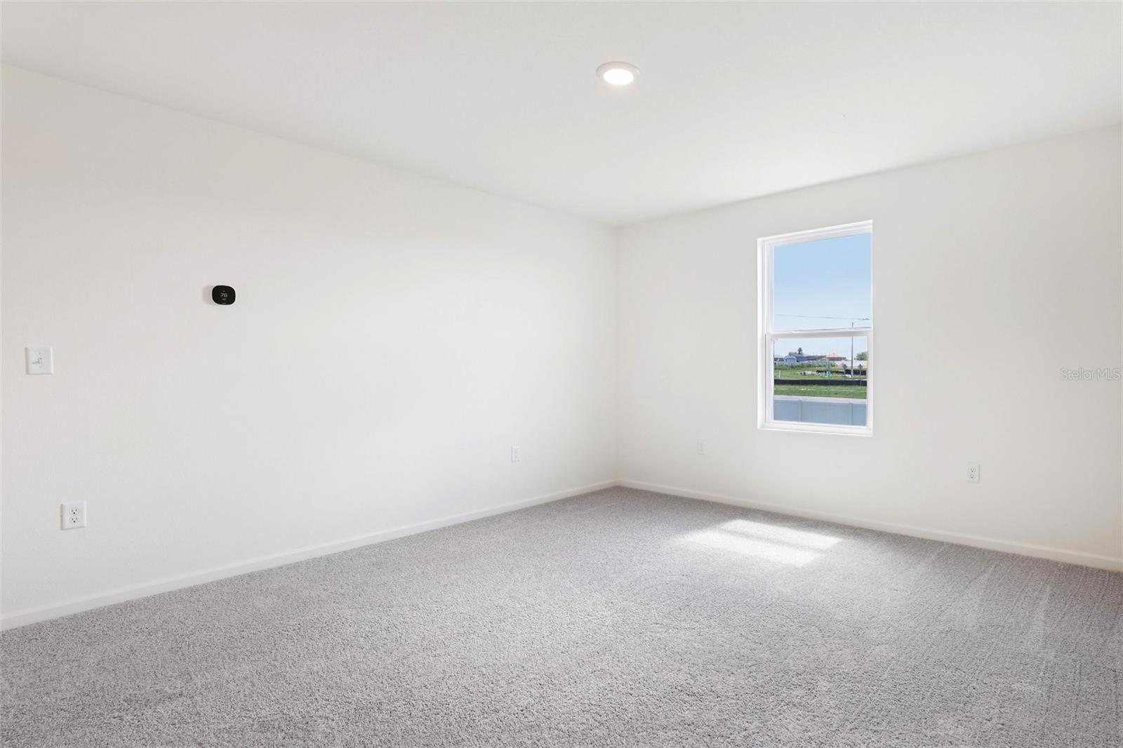 Image 24 of 41 For 1813 Grassmere Street