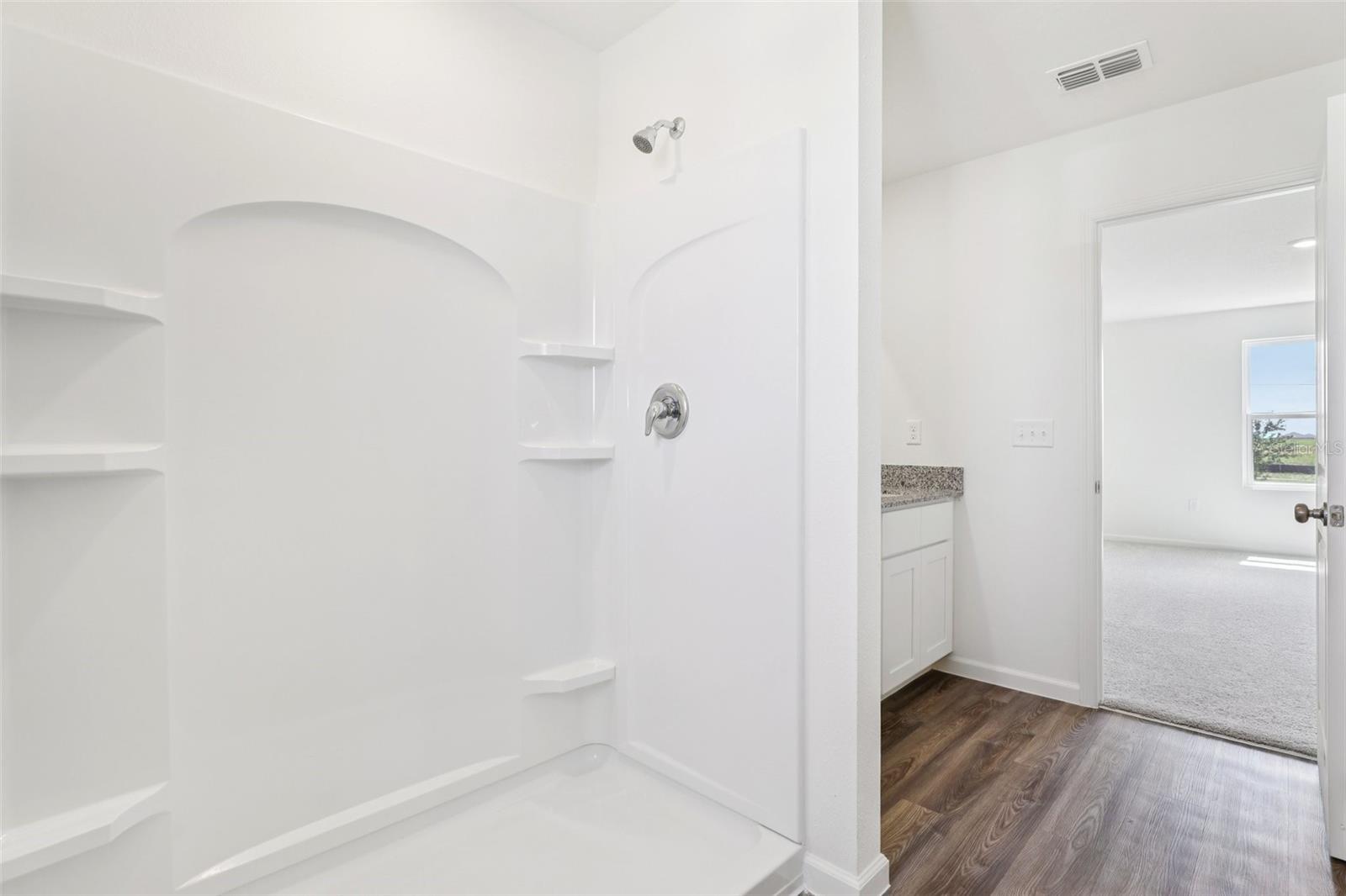 Image 34 of 41 For 1813 Grassmere Street