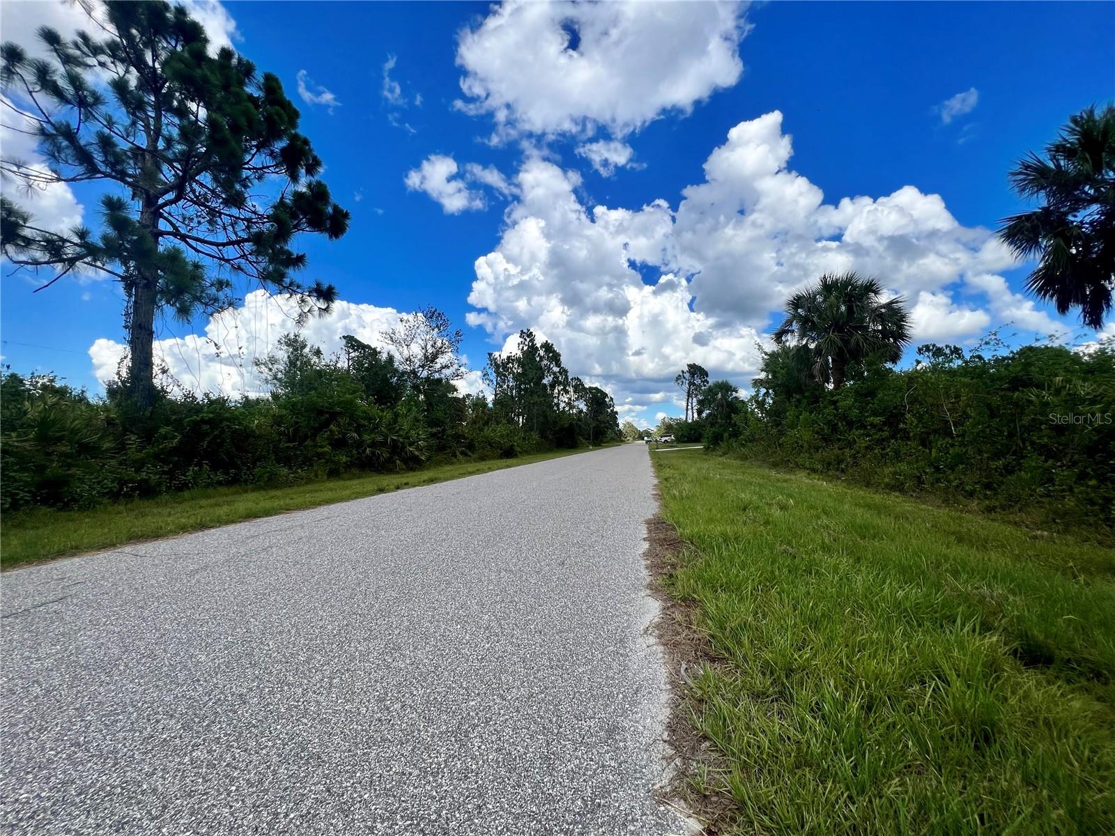 Image 3 of 5 For 12095 Warden Avenue