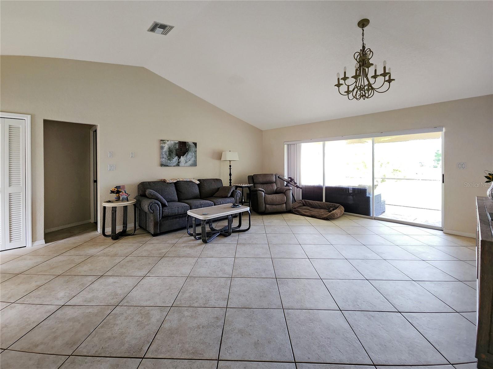 Image 10 of 29 For 695 Coronado Drive