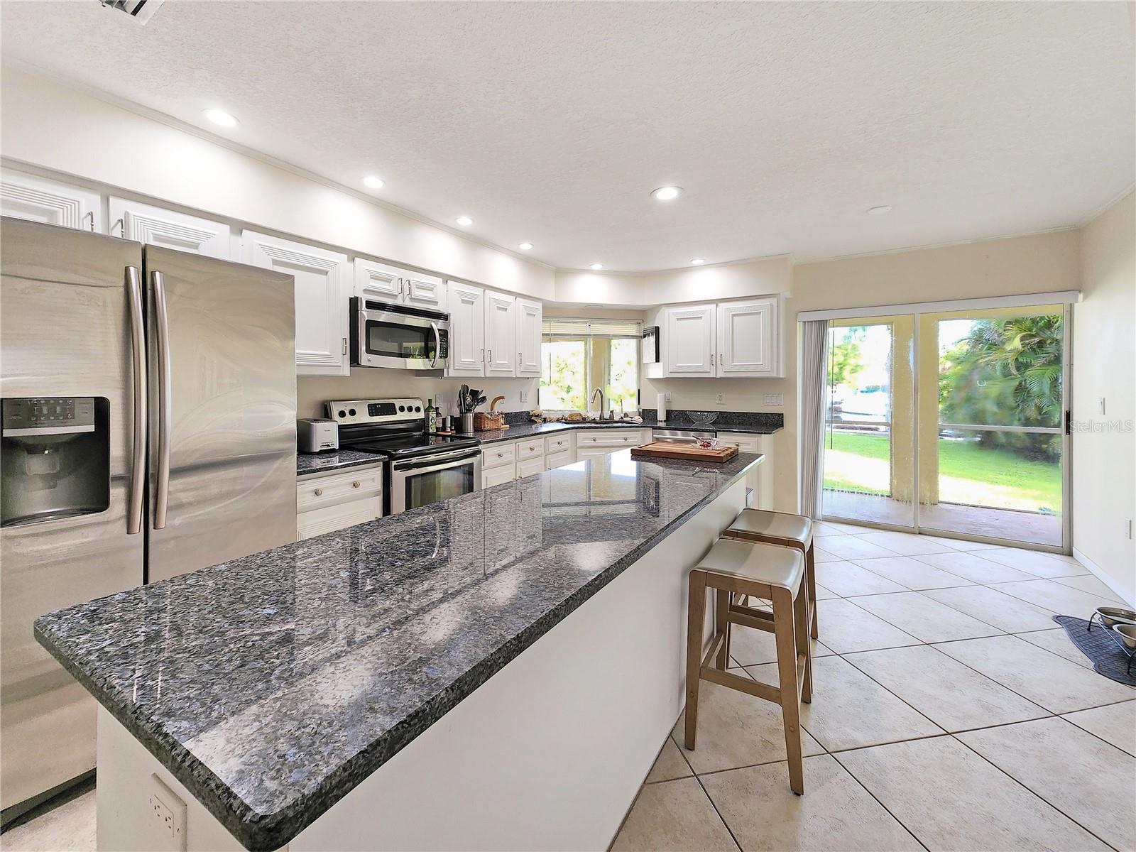 Image 14 of 29 For 695 Coronado Drive