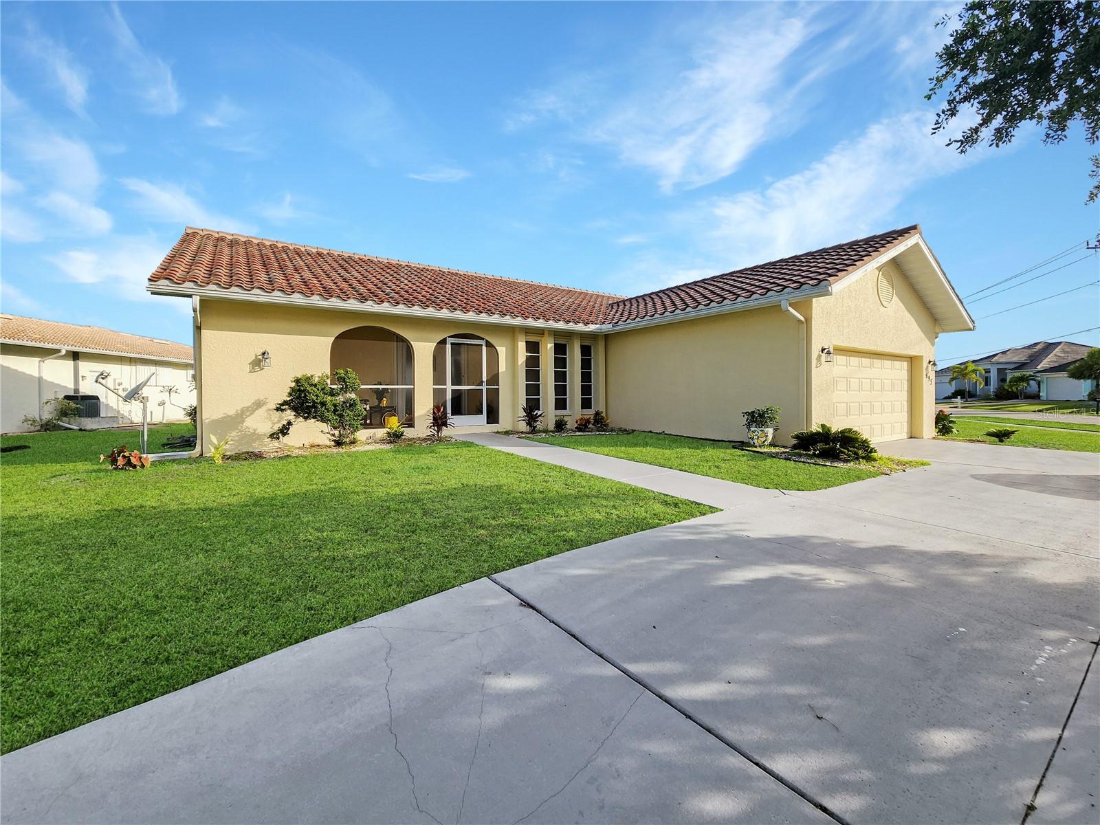 Image 2 of 29 For 695 Coronado Drive