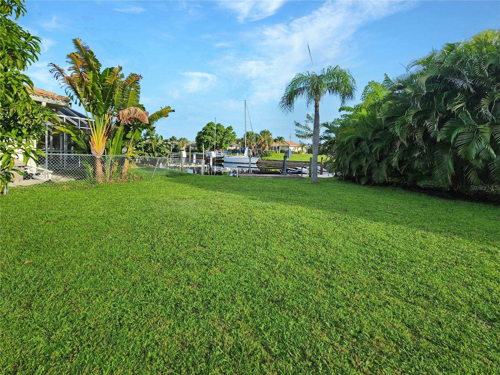 Image 6 of 29 For 695 Coronado Drive