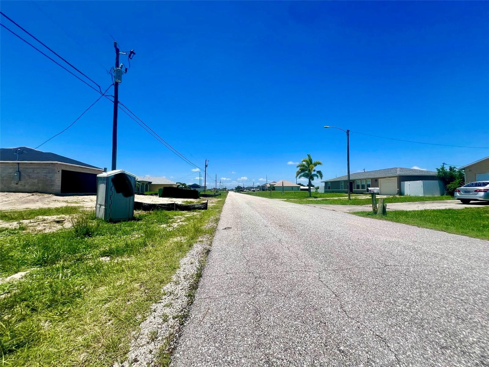 Image 4 of 7 For 2208 6th Avenue