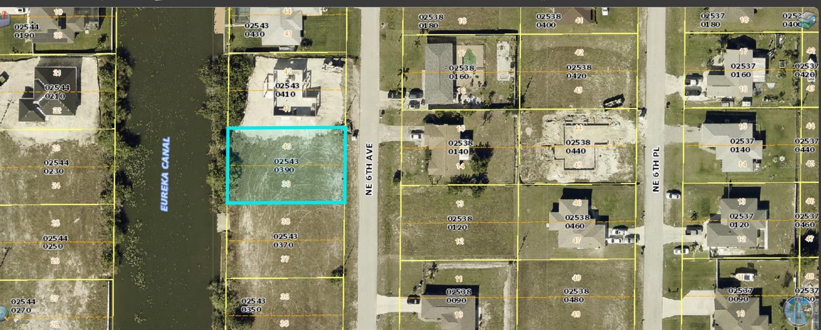 Image 6 of 7 For 2208 6th Avenue